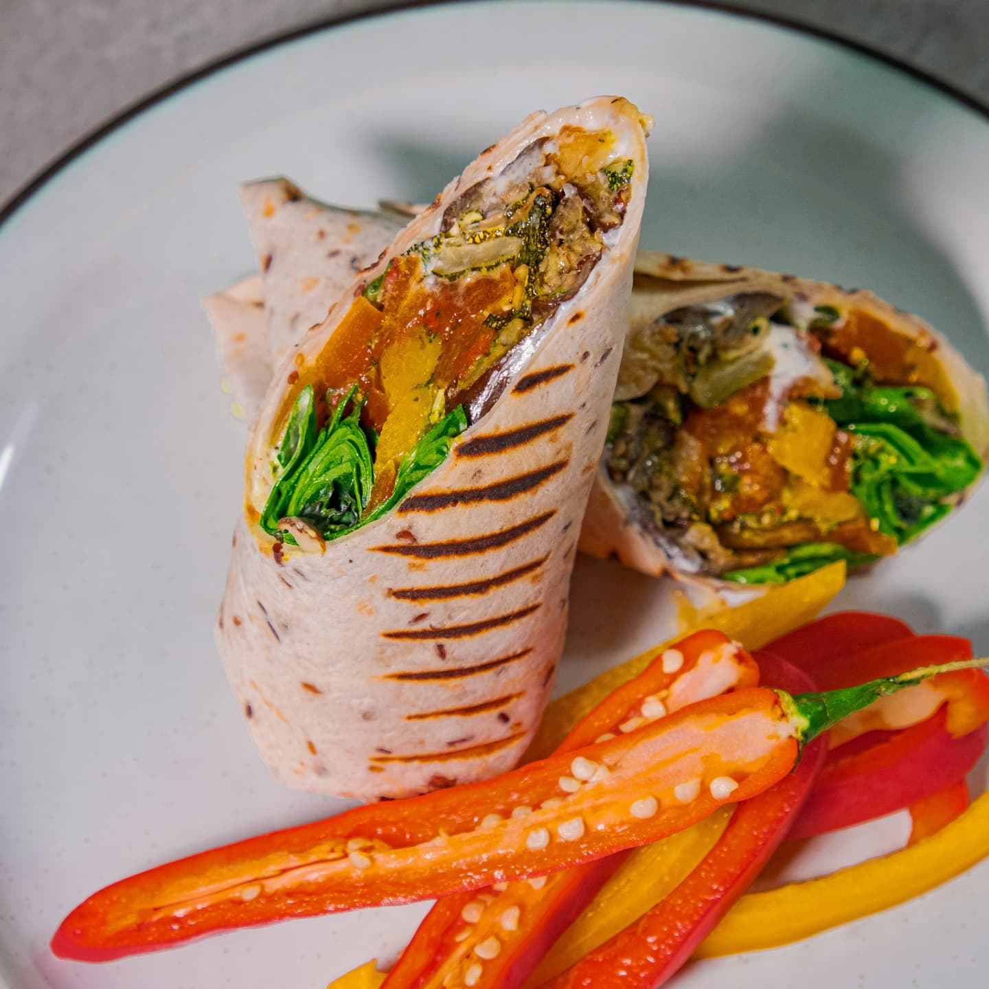 Chicken & Avo wrap
